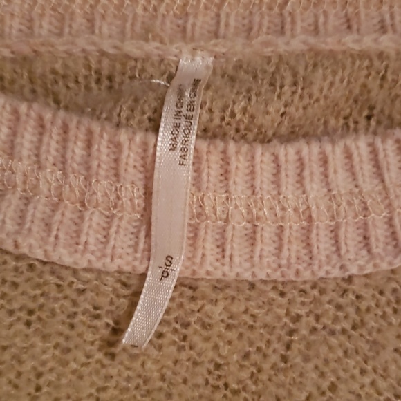 Free People Sweater - Picture 4 of 7
